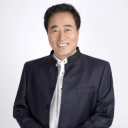 杨立新