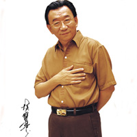 侯耀华