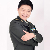 周炜